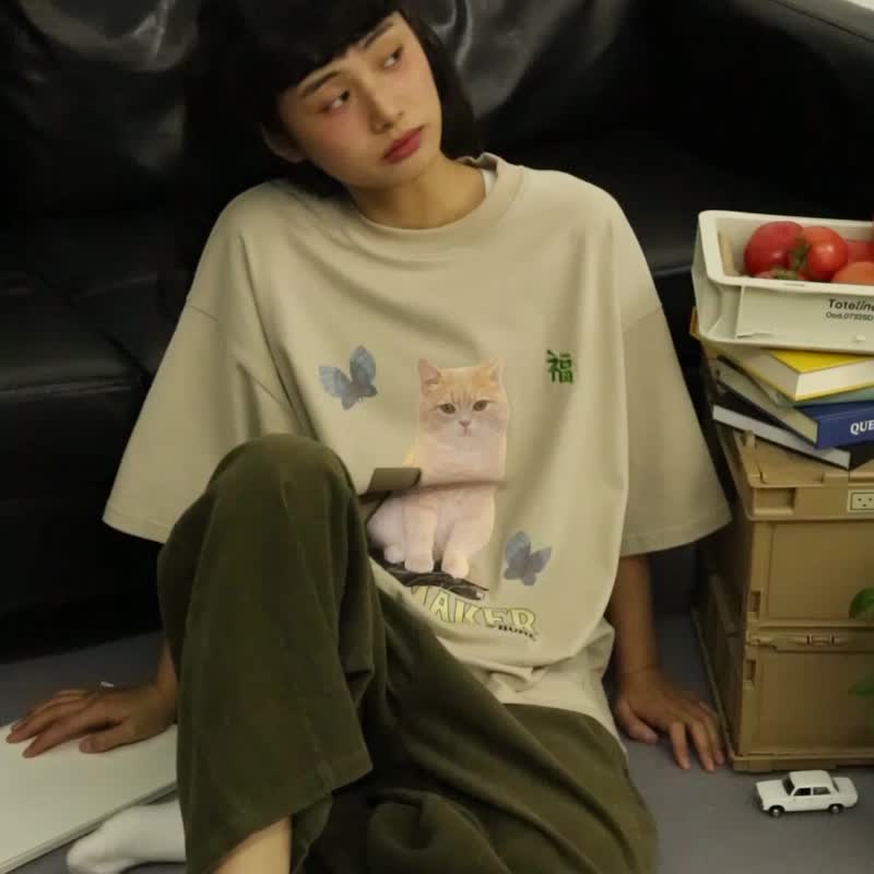 odd maker招福猫卡其印花短袖t恤女夏季日系可爱设计小众半袖上衣 - 女装 T 恤 - 棉．麻 